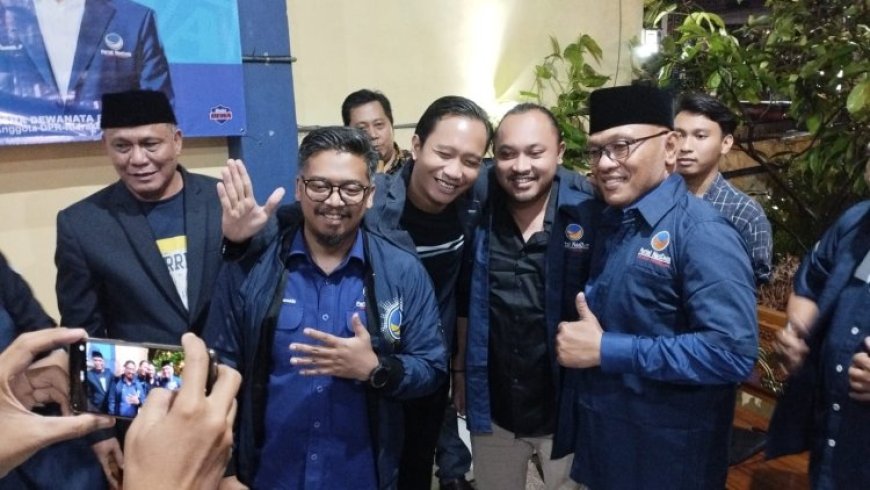 NasDem Kota Malang Ketiban Durian Runtuh, Puluhan Kader Partai Sebelah Pindah